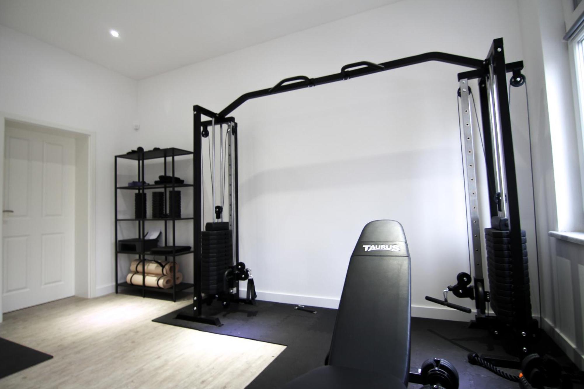 Haus Mit Pool, Garten Und Gym In Ferienhaus